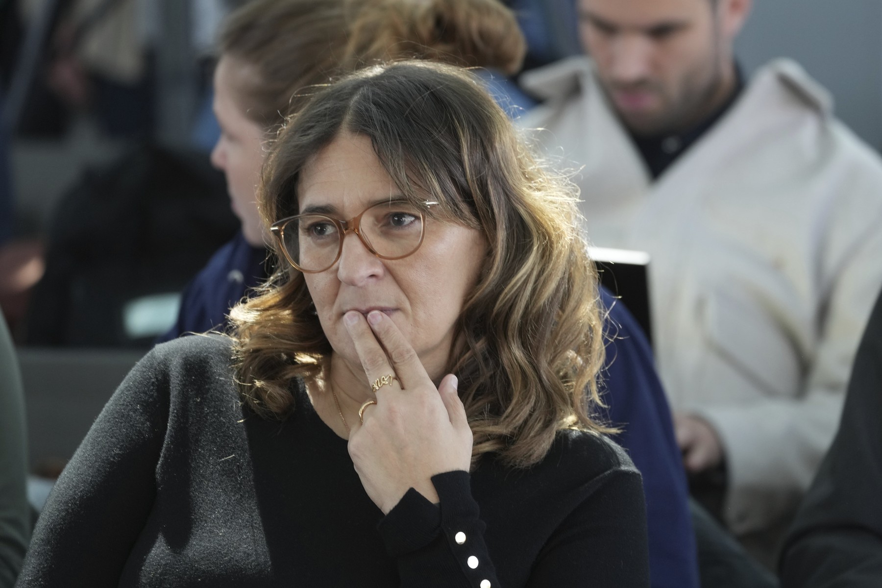 În timp ce toată lumea îl huiduia, mama lui Kylian Mbappe a surprins pe toată lumea