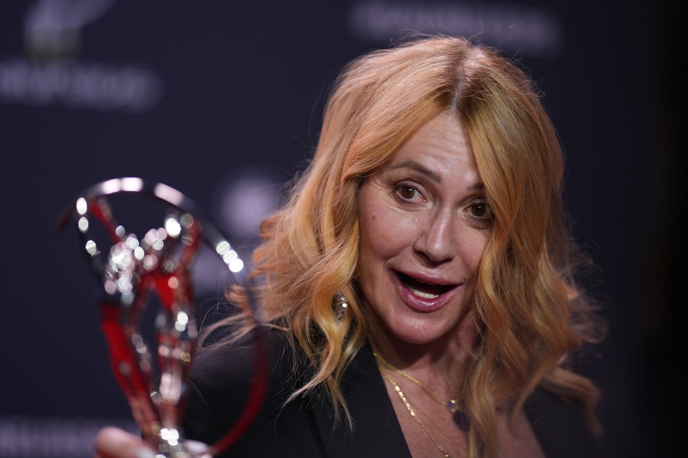 Imagine Stire Din America, Nadia Comăneci a spus în Gazzetta dello Sport ce crede despre Cristi Chivu! Ce notă i-a dat | 2review.ro