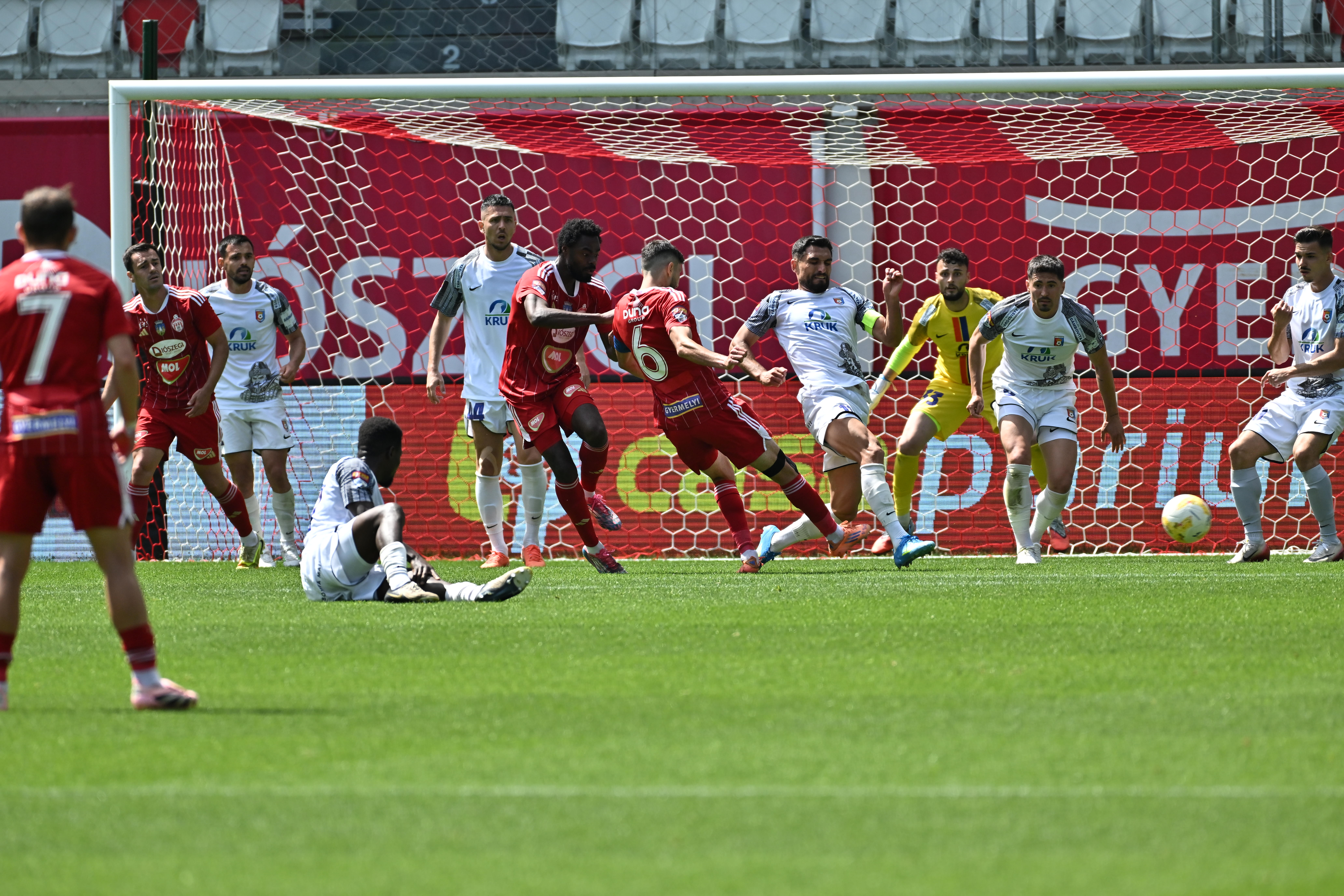 Imagine Stire La egalitate de puncte, s-a stabilit a doua echipă promovată în SuperLiga României! Dramatism total | 2review.ro