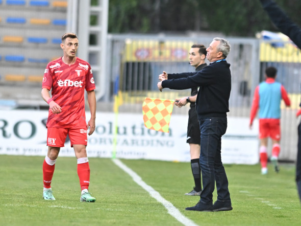 FOTBAL:PETROLUL PLOIESTI-UTA ARAD, PLAY OUT SUPERLIGA SUPERBET (22.04.2024)