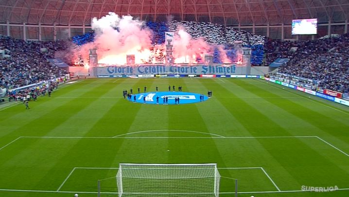 Imagine Stire Patru cuvinte pentru un titlu istoric! Scenografia afișată pe Ion Oblemenco, la Craiova - U Cluj | 2review.ro