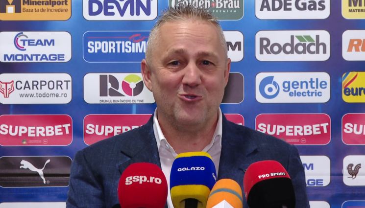Imagine Stire Reacția lui Mihai Rotaru, după ce Universitatea Craiova a câștigat titlul: ”Ăsta e cuvântul” | 2review.ro