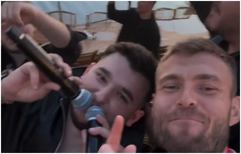 Imagine Stire Petrecere până dimineața la Craiova, după câștigarea titlului: Alex Crețu și Vasile Mogoș, în prim-plan | 2review.ro
