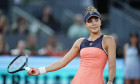 Madrid, Spain. 25th Apr 2026. Jaqueline Cristian of Romania against Aryna Sabalenka of Belarus during the Mutua Madrid Open 2026, ATP Masters 1000 and WTA 1000 on 25 April 2026 at La Caja Magica in Madrid, Spain Credit: Independent Photo Agency/Alamy Live