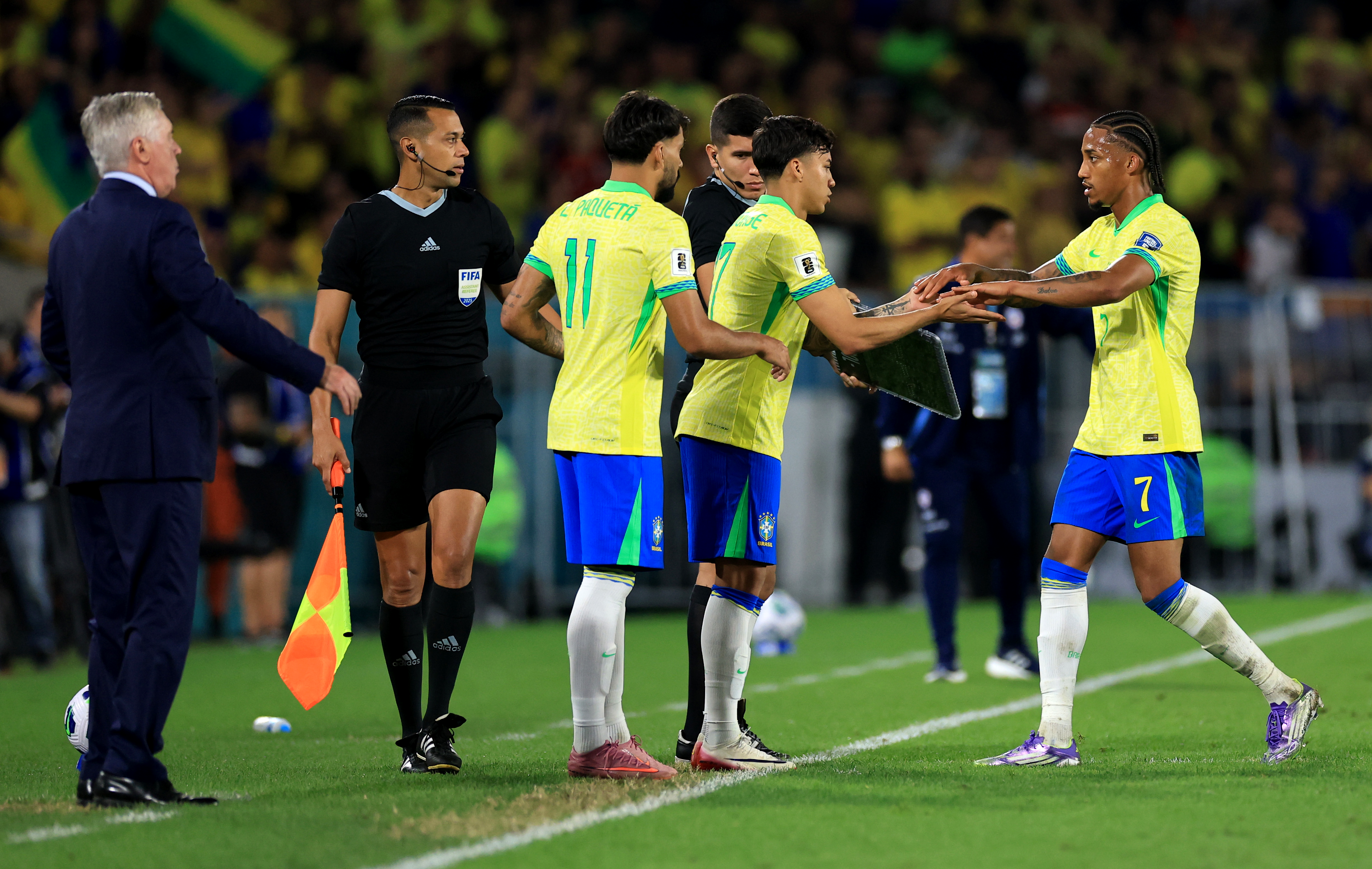 Imagine Stire Valorează 75.000.000 de euro și Ancelotti l-a lăsat acasă la Cupa Mondială! Reacția fotbalistului | 2review.ro