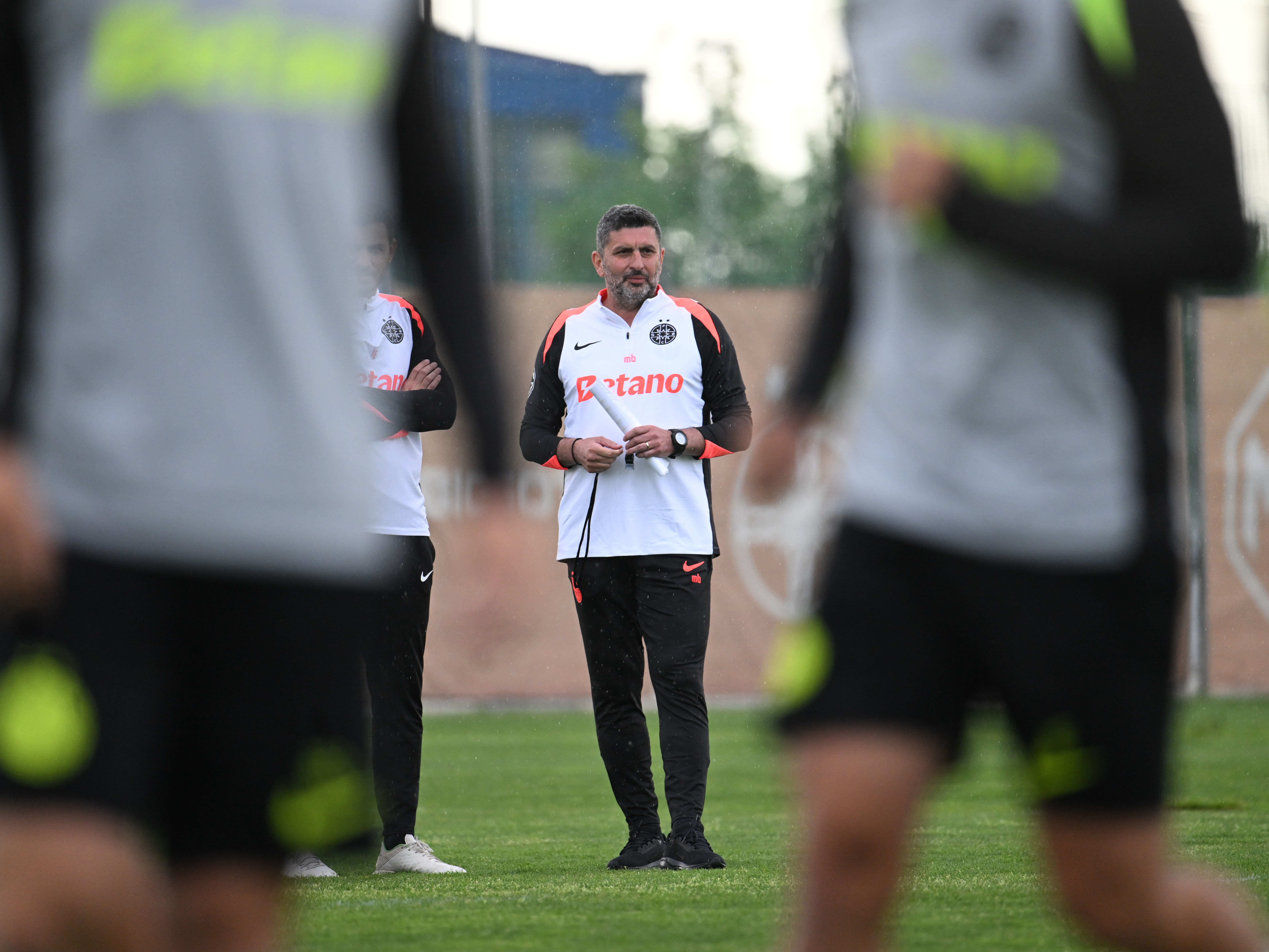 Imagine Stire Au apărut imaginile de la Berceni: Marius Baciu, în prim-plan la FCSB! | 2review.ro