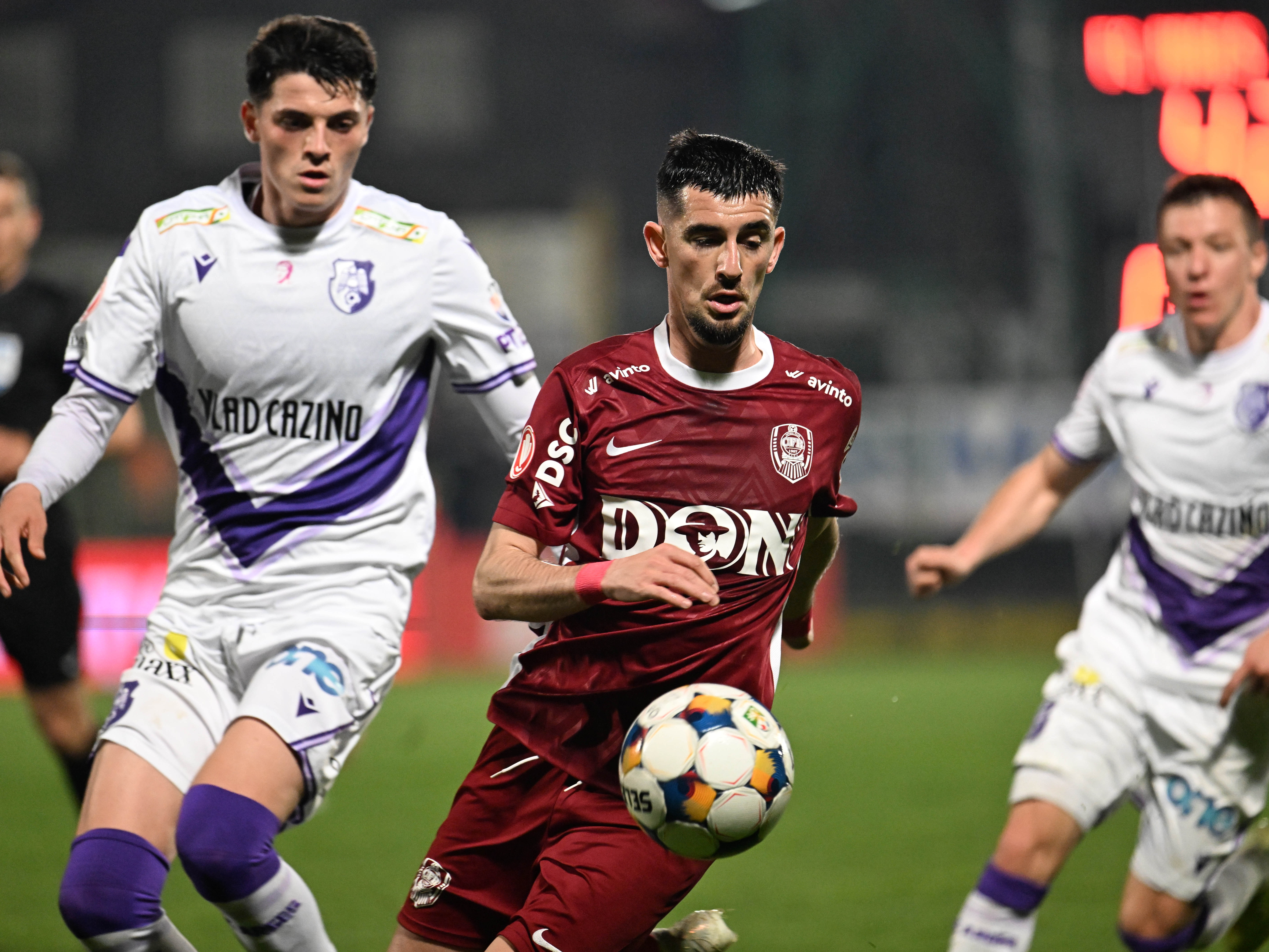 Imagine Stire CFR Cluj - FC Argeș, LIVE VIDEO, 20:30, Digi Sport 1. Cele două echipe încheie play-off-ul | 2review.ro