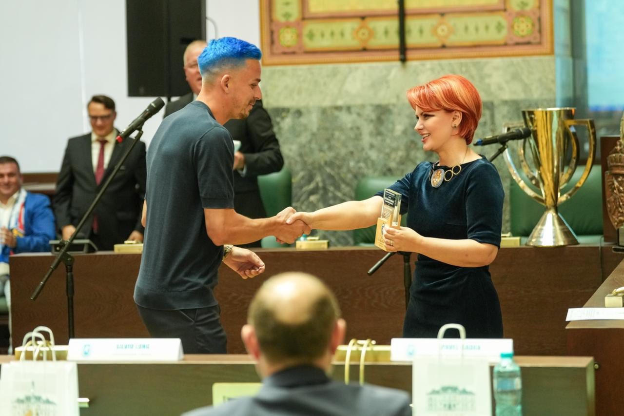 Imagine Stire Nicușor Bancu, după ce a atras toate privirile la întâlnirea cu Olguța Vasilescu: Este prima dată când o spun | 2review.ro
