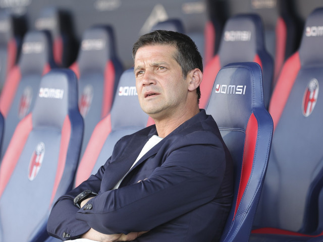 Cristi Chivu a câștigat premiul antrenorului sezonului