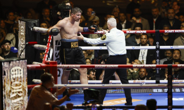 WBC fight Glory in Giza: Rico Verhoeven - Oleksandr Usyk