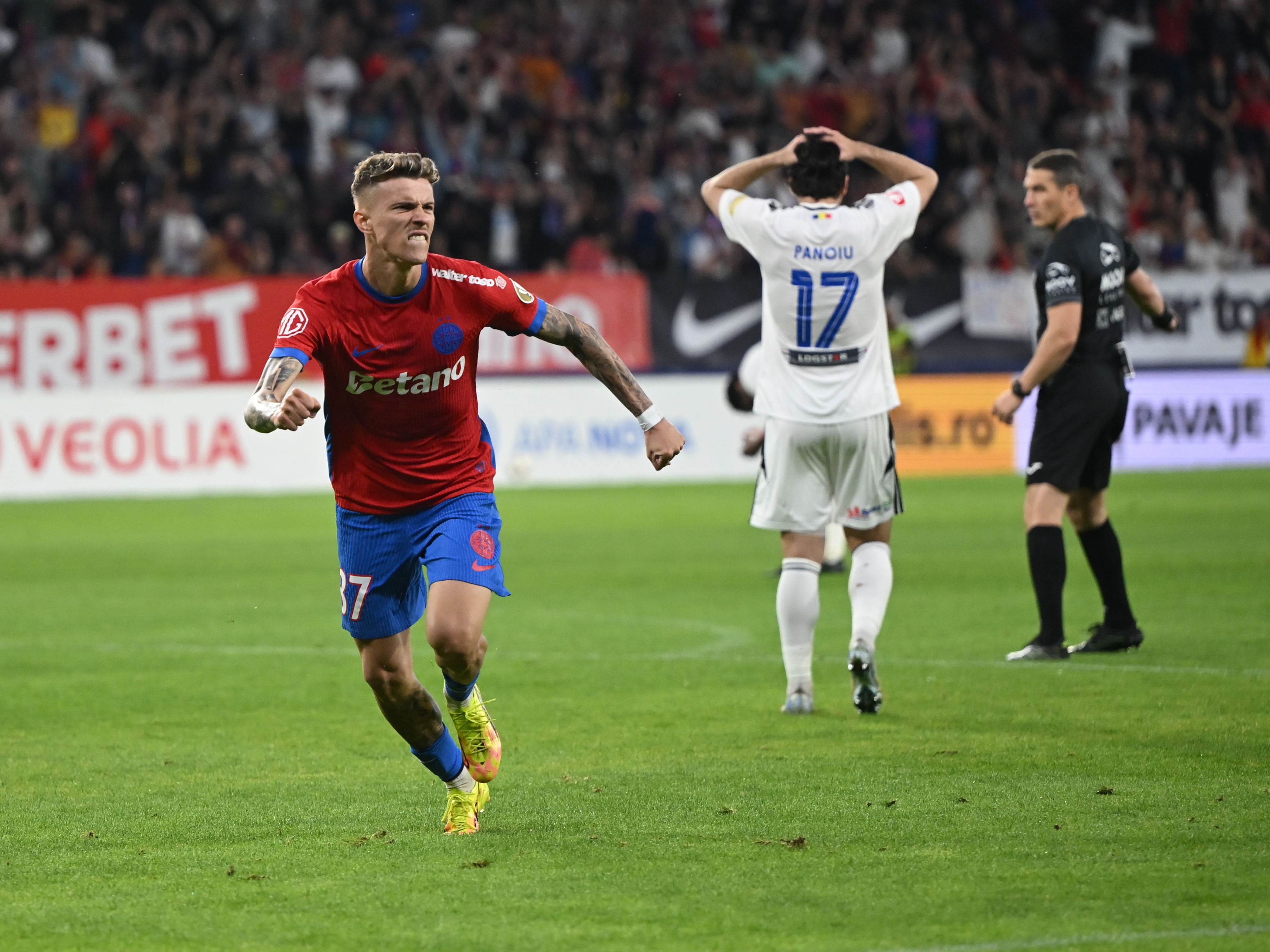 Imagine Stire FCSB - FC Botoșani 4-3. Show în Ghencea! ”Roș-albaștrii” sunt în finala barajului pentru Conference League: urmează derby-ul cu Dinamo | 2review.ro