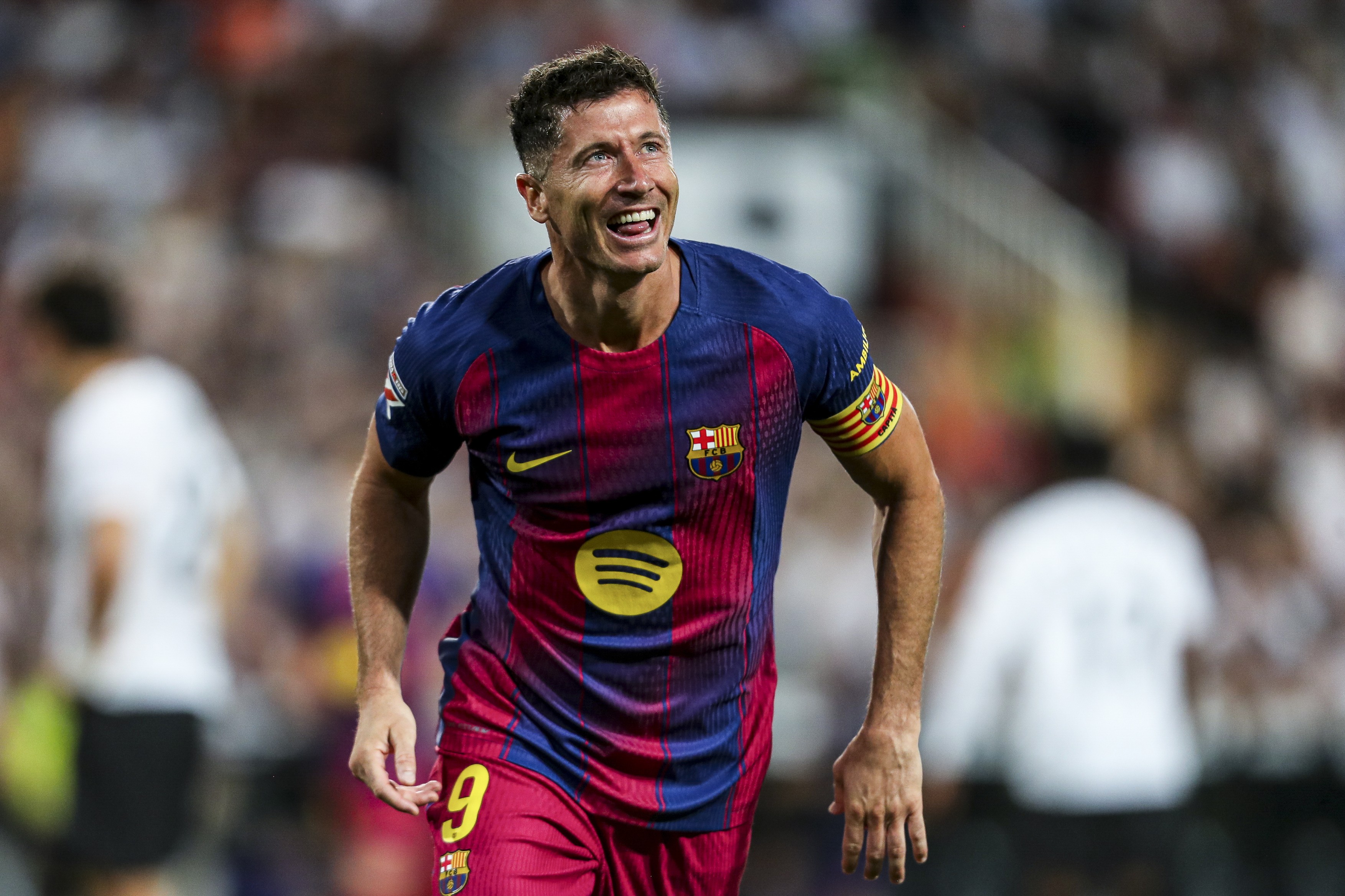 Imagine Stire Ce a spus Hansi Flick despre Robert Lewandowski, după ultimul meci al atacantului la Barcelona | 2review.ro