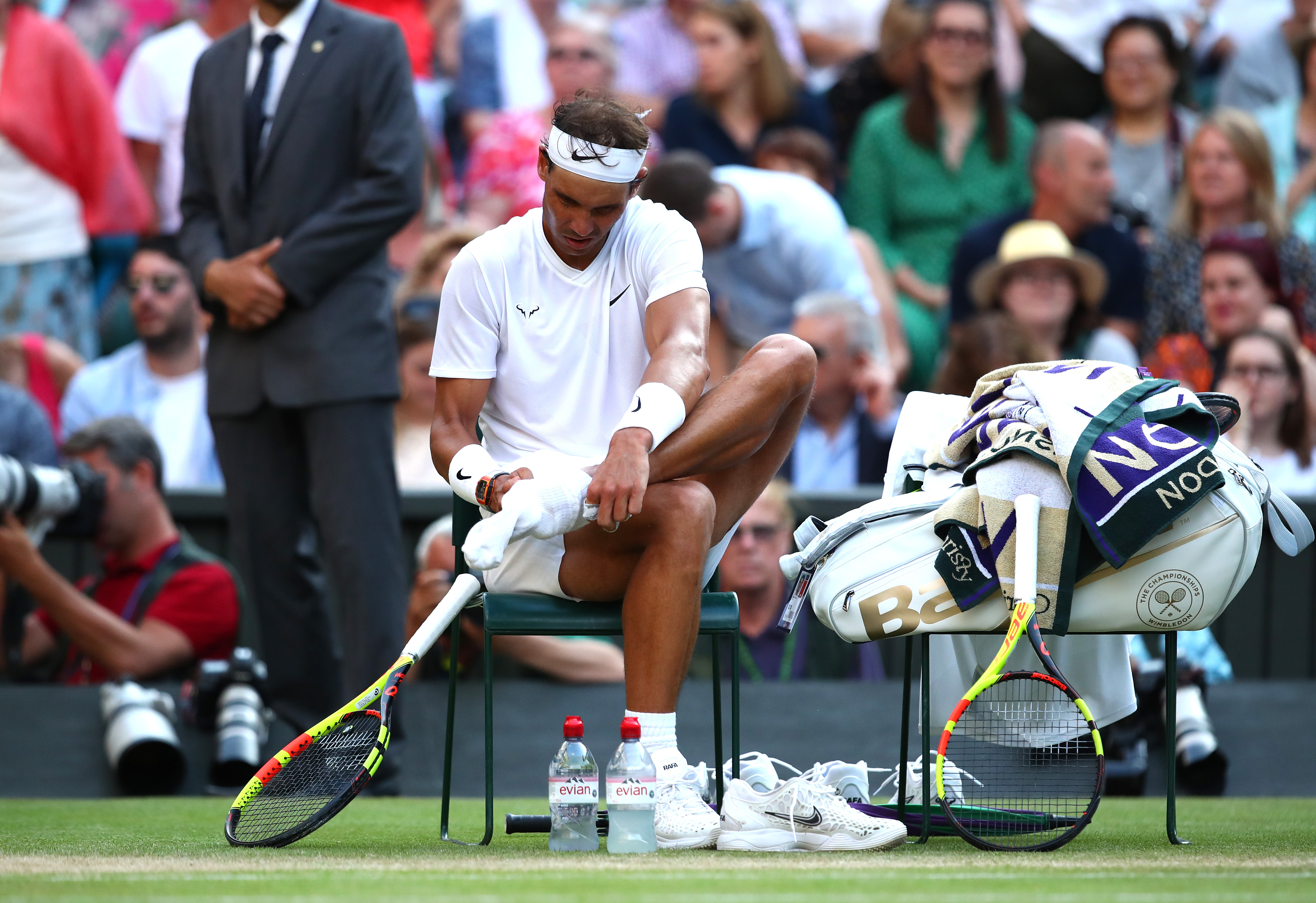 Imagine Stire ”Ăla e un extraterestru?”. Rafael Nadal și-a dat jos șoseta și ce a urmat a lăsat pe toată lumea fără cuvinte | 2review.ro