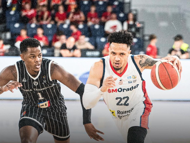 CSM Oradea - U-BT Cluj-Napoca 87-84. Finală dramatică!