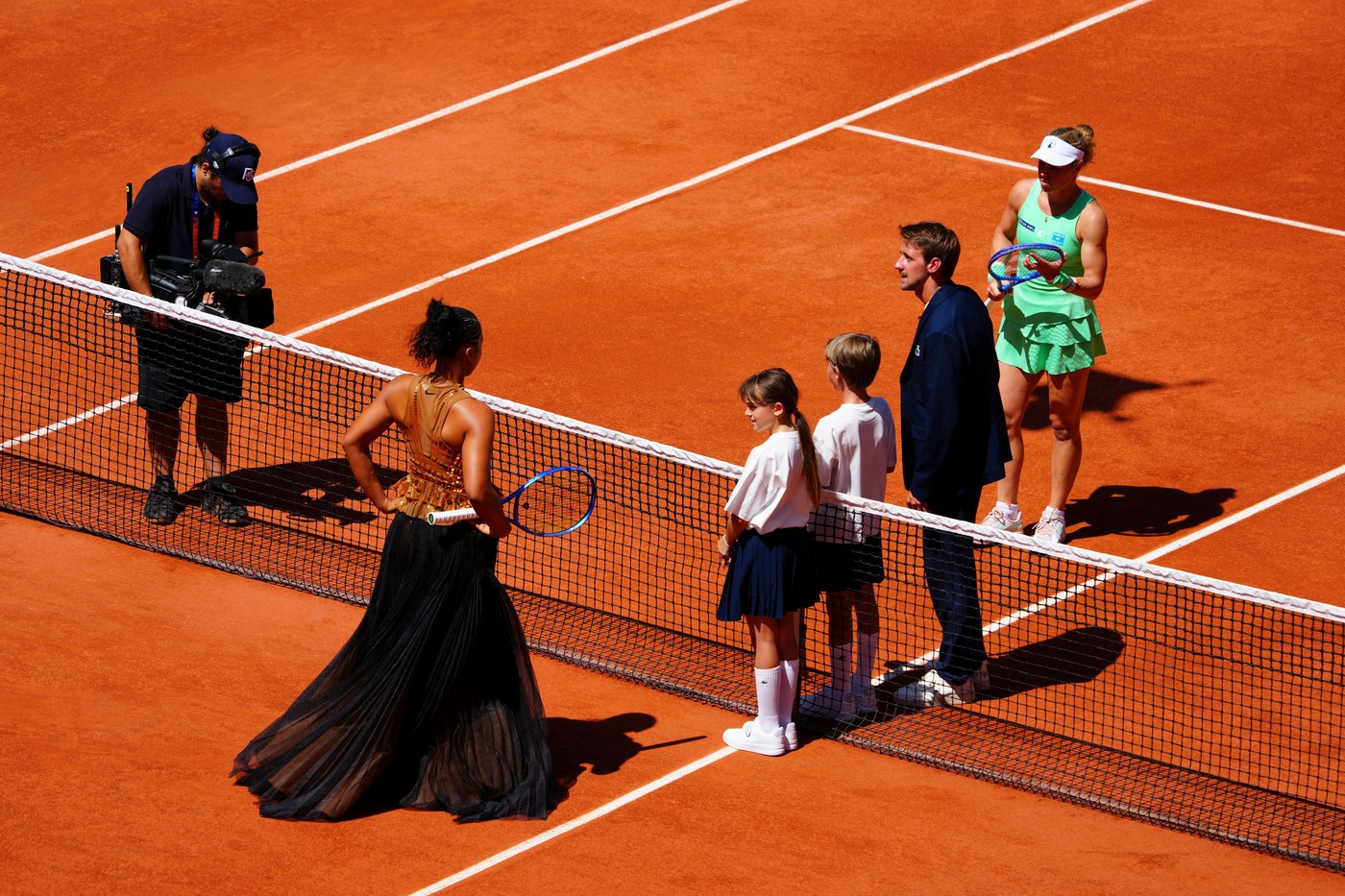 Imagine Stire Naomi Osaka a făcut parada modei pe teren, iar adversara ei a cedat și nu s-a ferit de cuvinte | 2review.ro
