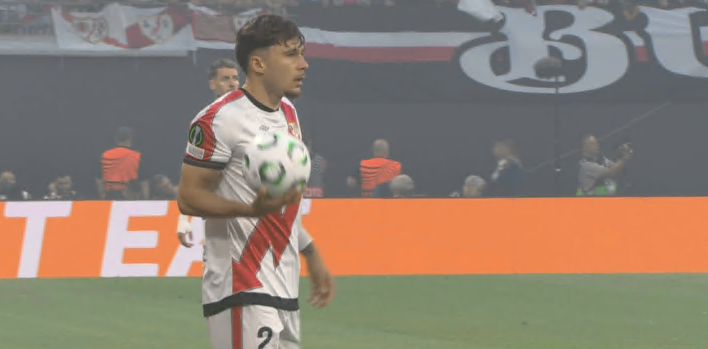 Imagine Stire Crystal Palace - Rayo Vallecano 0-0, ACUM pe DGS 1. Andrei Rațiu e titular în finala Conference League | 2review.ro