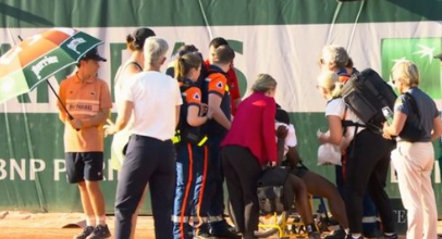 Imagine Stire A urlat de durere și a părăsit ”scena” de la Roland Garros într-un scaun cu rotile: ”E absolut devastator” | 2review.ro