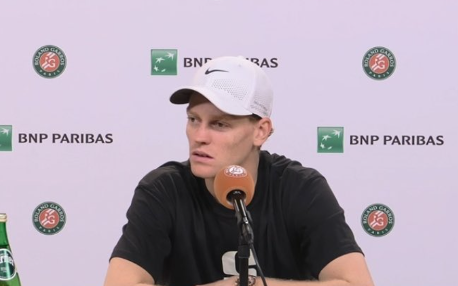 Imagine Stire Jannik Sinner a surprins pe toată lumea după eliminarea de la Roland Garros la care nu se aștepta nimeni | 2review.ro