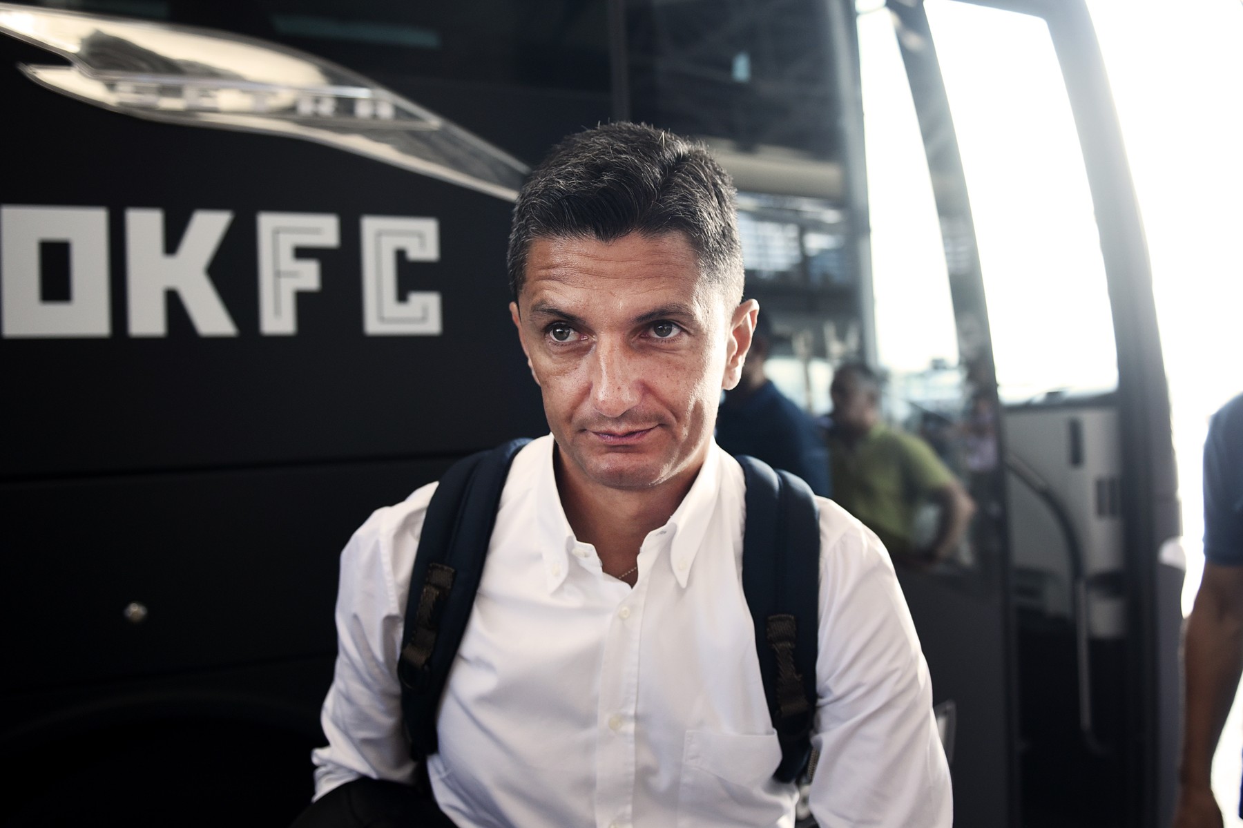Imagine Stire Răzvan Lucescu a primit oferta de 4.000.000€ pe sezon și nu a stat pe gânduri | 2review.ro