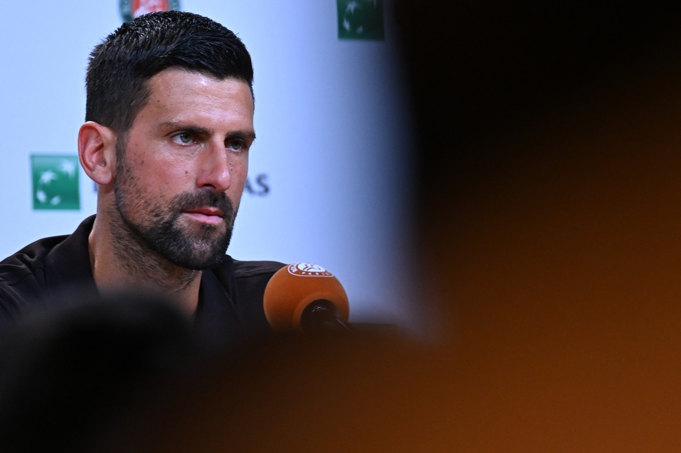 "Te opresc imediat. Nu!" Novak Djokovic a cedat în conferință, după ce a fost eliminat de la Roland Garros