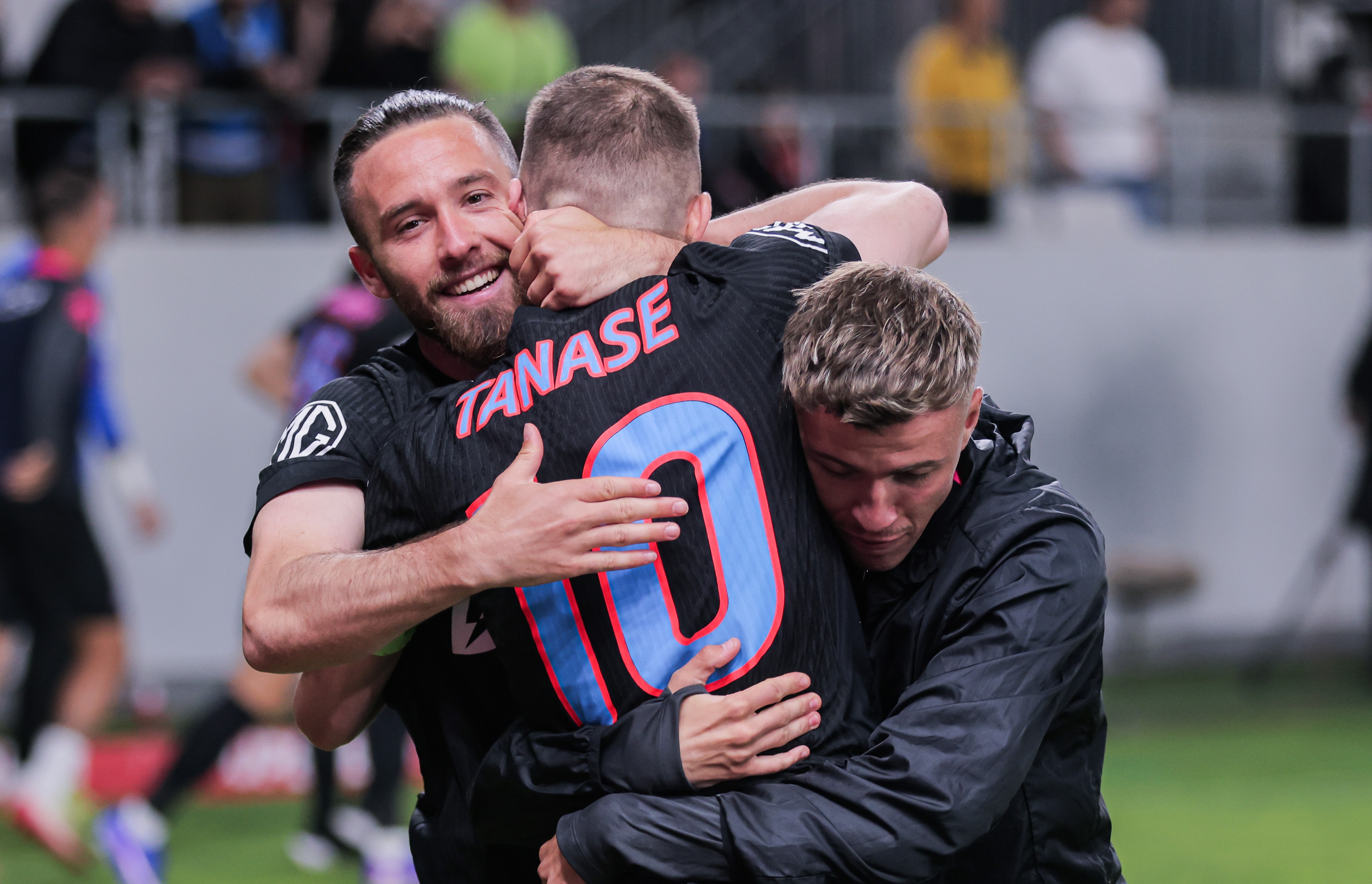 Imagine Stire Și-a anunțat decizia a doua zi după 2-1 cu Dinamo: rămâne la FCSB! | 2review.ro