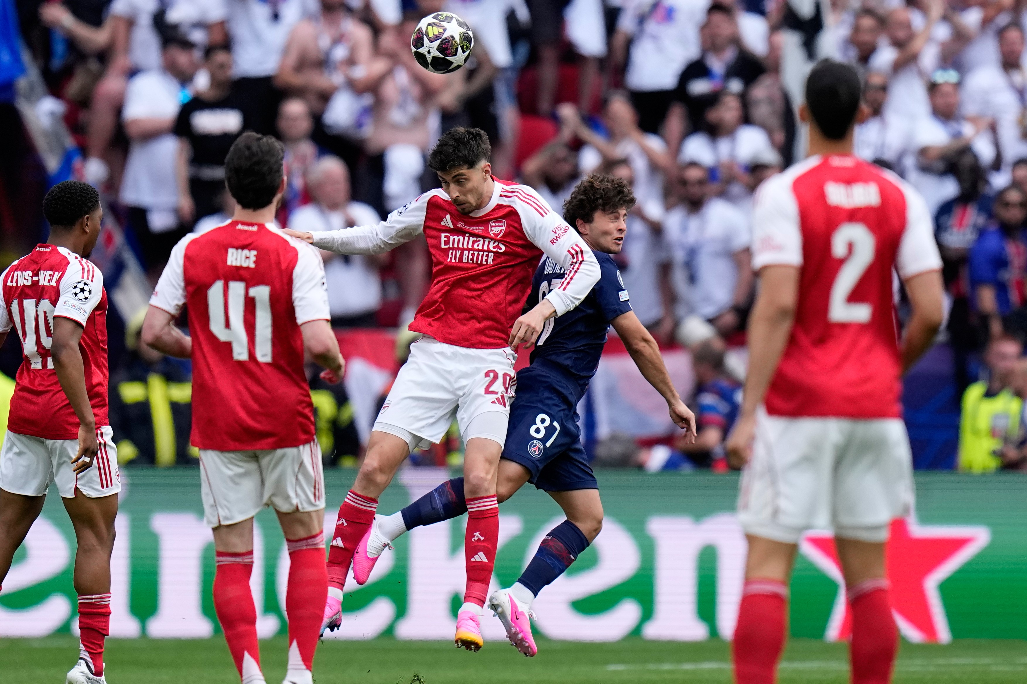 Imagine Stire ”Bizar. De nicăieri”! Englezii au reacționat imediat, după golul lui Havertz din PSG - Arsenal | 2review.ro