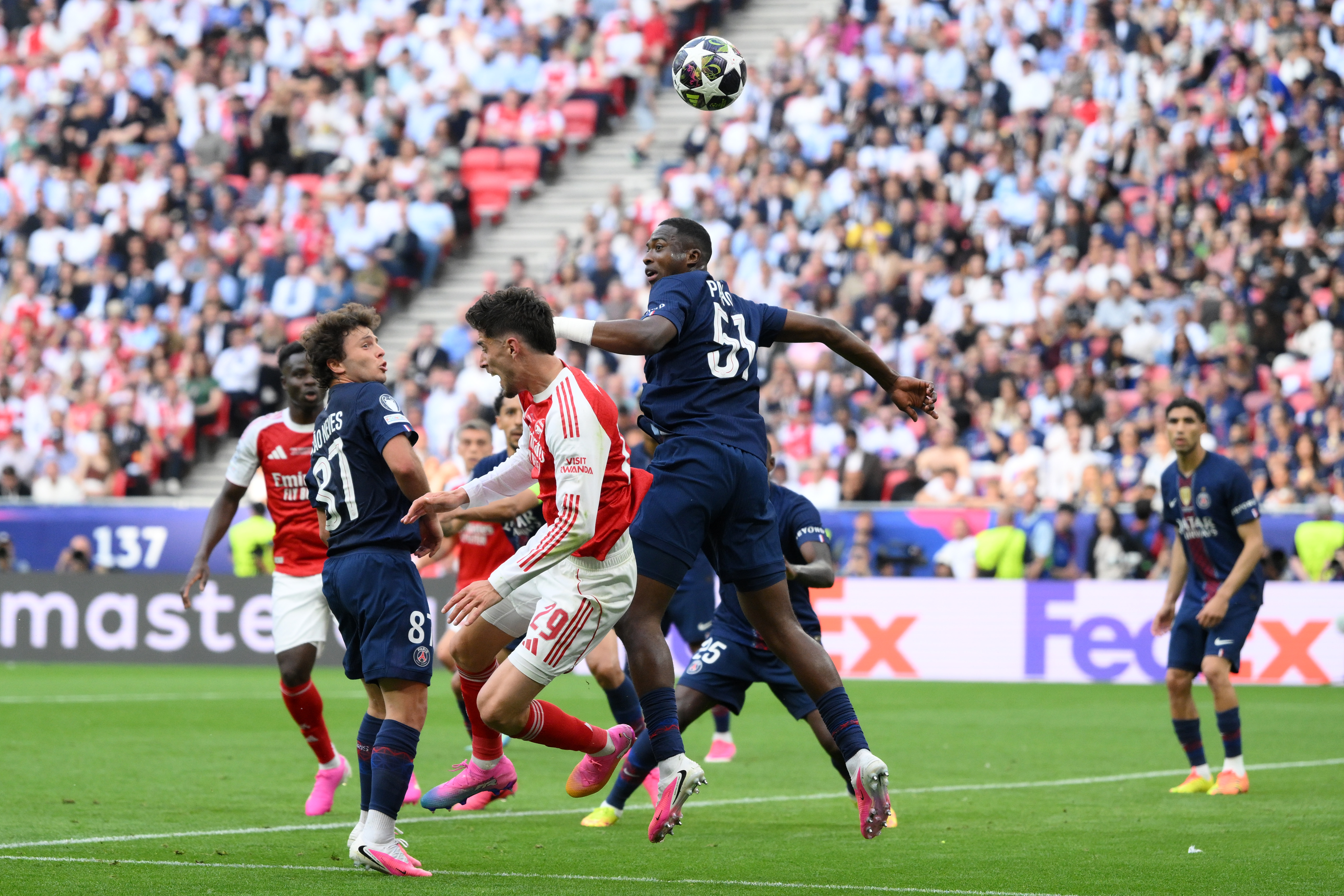 Imagine Stire PSG - Arsenal 1-1, ACUM, Digi Sport 1 și Digi 4K. Finala se decide la loviturile de departajare! | 2review.ro