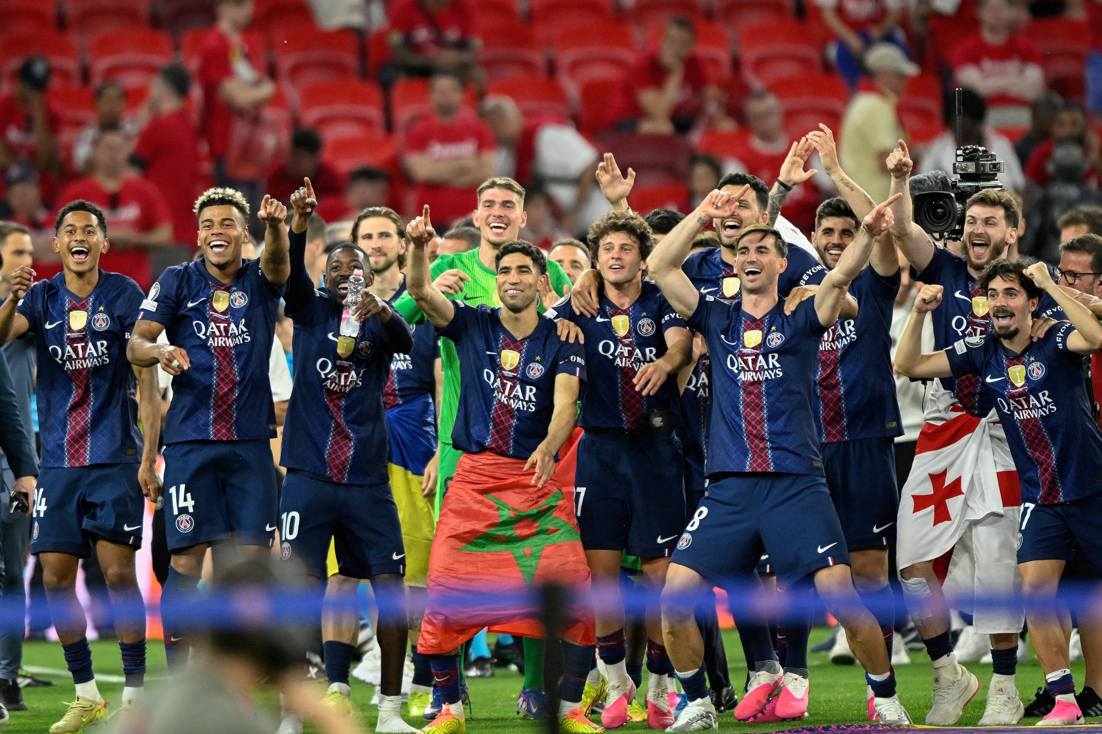 Imagine Stire Instant! Mesajul postat de Barcelona, după ce PSG a câștigat UEFA Champions League 2026 | 2review.ro