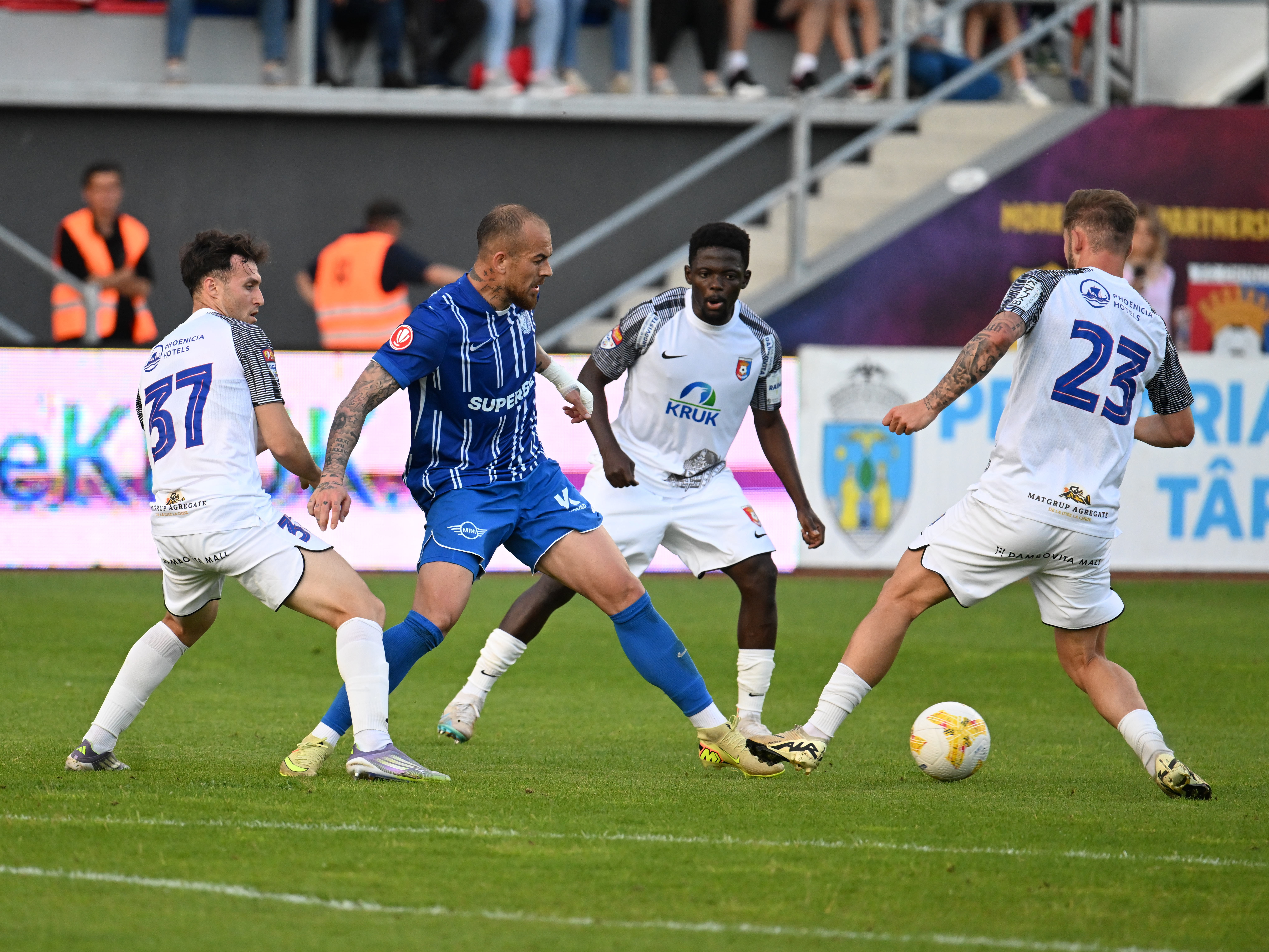 Imagine Stire Farul - Chindia, LIVE VIDEO, 20:30, DGS 1. După nebunia din tur, echipa care va juca în SuperLiga se decide la Ovidiu | 2review.ro