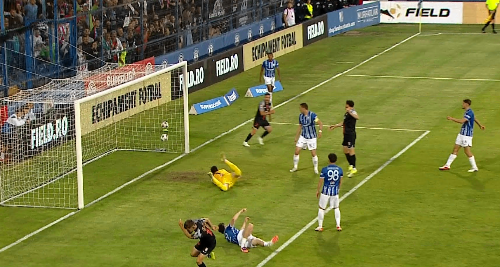 Imagine Stire Farul - Chindia 0-1, ACUM, DGS 1. Denis Alibec a ratat o mare ocazie! Oaspeții au deschis scorul | 2review.ro
