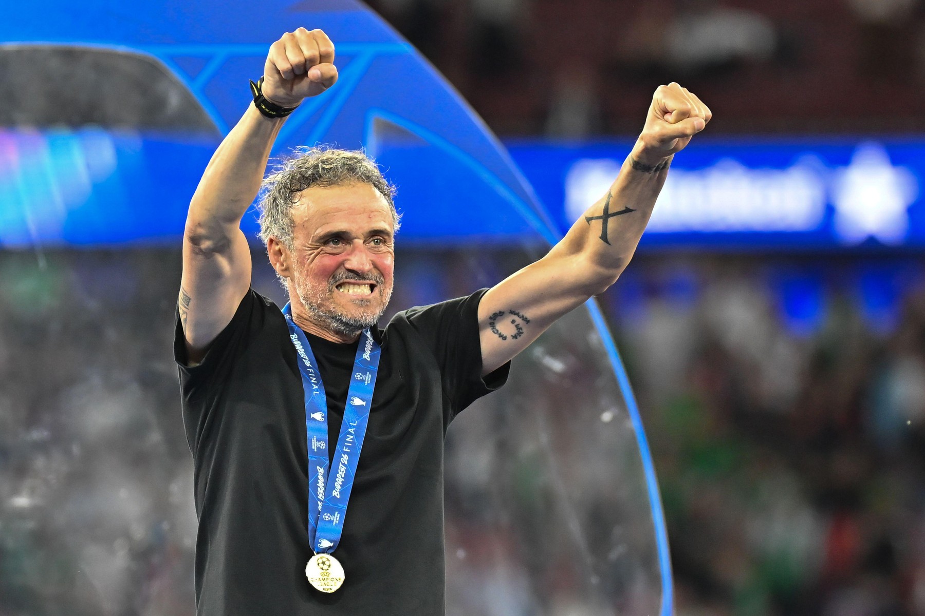 Imagine Stire Nu Dembele! Jucătorul lăudat de Luis Enrique, după ce PSG a câștigat Liga Campionilor: ”O persoană cu totul specială” | 2review.ro