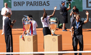 Le PSG présente ses trophées de Ligue des champions aux Internationaux de de Tennis de Roland Garros 2026