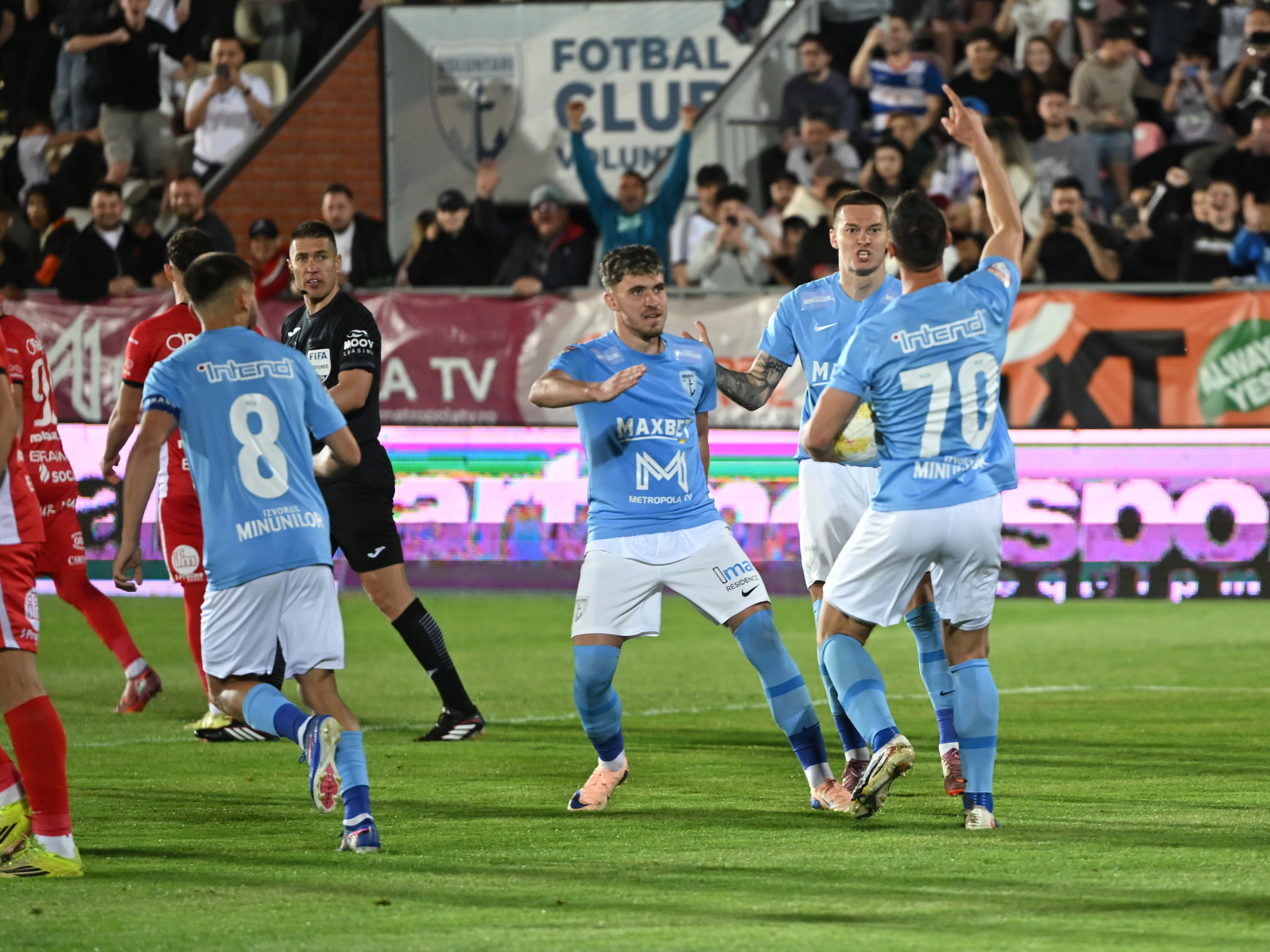 Imagine Stire A promovat în Liga 1 și a dat declarația serii: ”Țin de mic cu FCSB” | 2review.ro