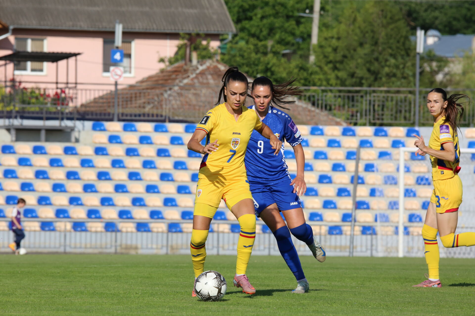 România s-a încurcat cu Moldova în drumul spre Mondial! ”Tricolorele” au ratat și un penalty
