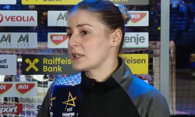 alexandra dindiligan