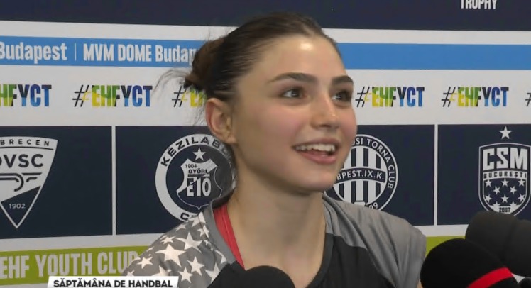 Maria Sprîncenatu a reacționat, după ce a marcat 15 goluri și a dus-o pe CSM în finala U17 Champions League