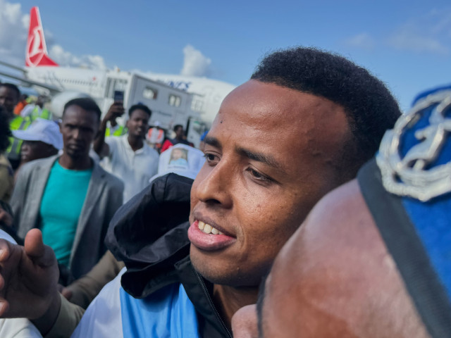 Omar Artan, primit ca un erou în Somalia