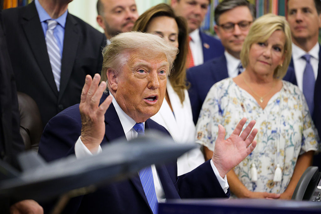 Donald Trump a ajuns subiect de glumă și în Guvernul Marii Britanii. ”Vom face tot ce e necesar”