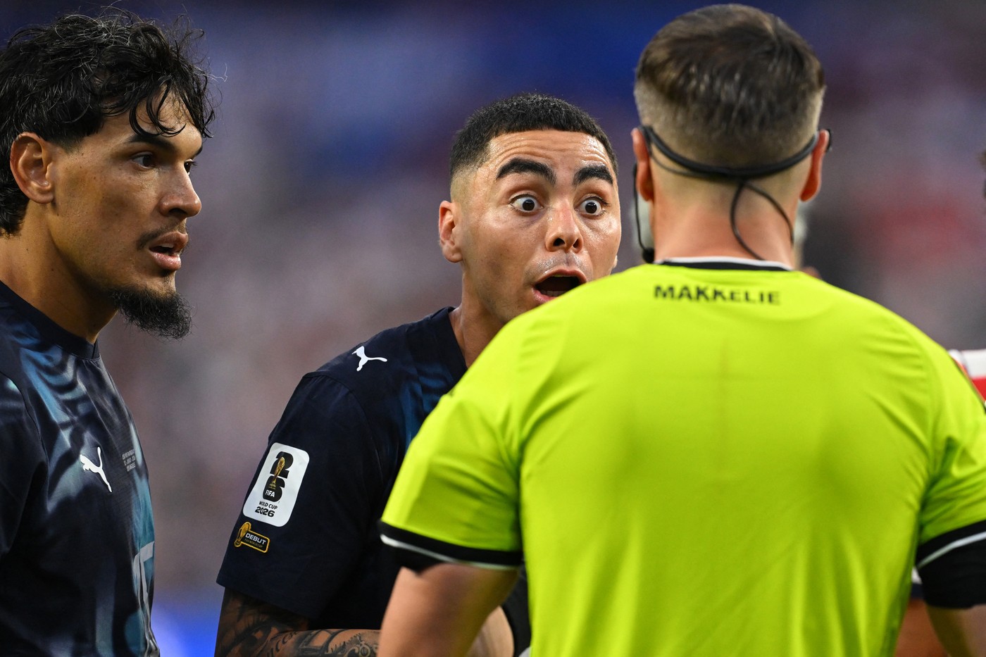 ”Dezastru absolut”: arbitrul, chemat la VAR, dar decizia ”a fost greșită”! OUT de la Cupa Mondială?
