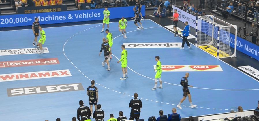 Final Four, semifinale: Magdeburg - Fuchse Berlin, ACUM, la DGS 1 / Aalborg - Barcelona, 19:00, DGS 1