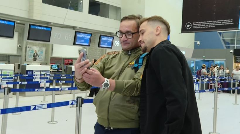 "Forța, CSA Steaua". A făcut poză cu Darius Olaru în aeroport, apoi a surprins pe toată lumea. Reacția fotbalistului