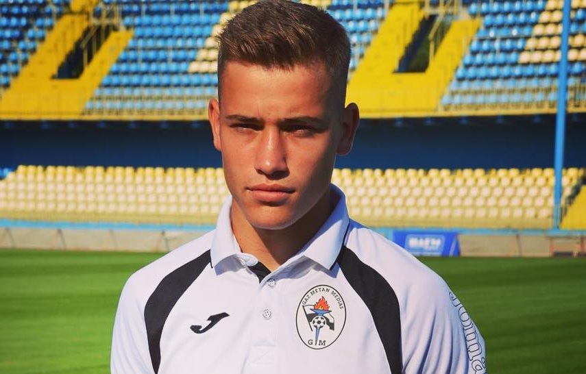 Povestea lui Darius Olaru! Crescut doar de bunică și cum a ajuns fotbalist: "Era foarte retras! A stat la hotel"