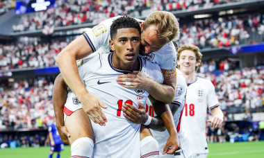 Arlington, United States. 17th June, 2026. England midfielder Jude Bellingham (10) scores a GOAL 3-2 and celebrates England forward Harry Kane (9) during the England v Croatia FIFA WORLD CUP 2026 Group L match at Dallas Stadium, Arlington, United States o