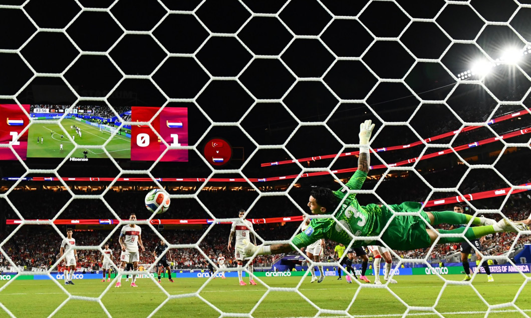 Paraguay Turkey WCup Soccer