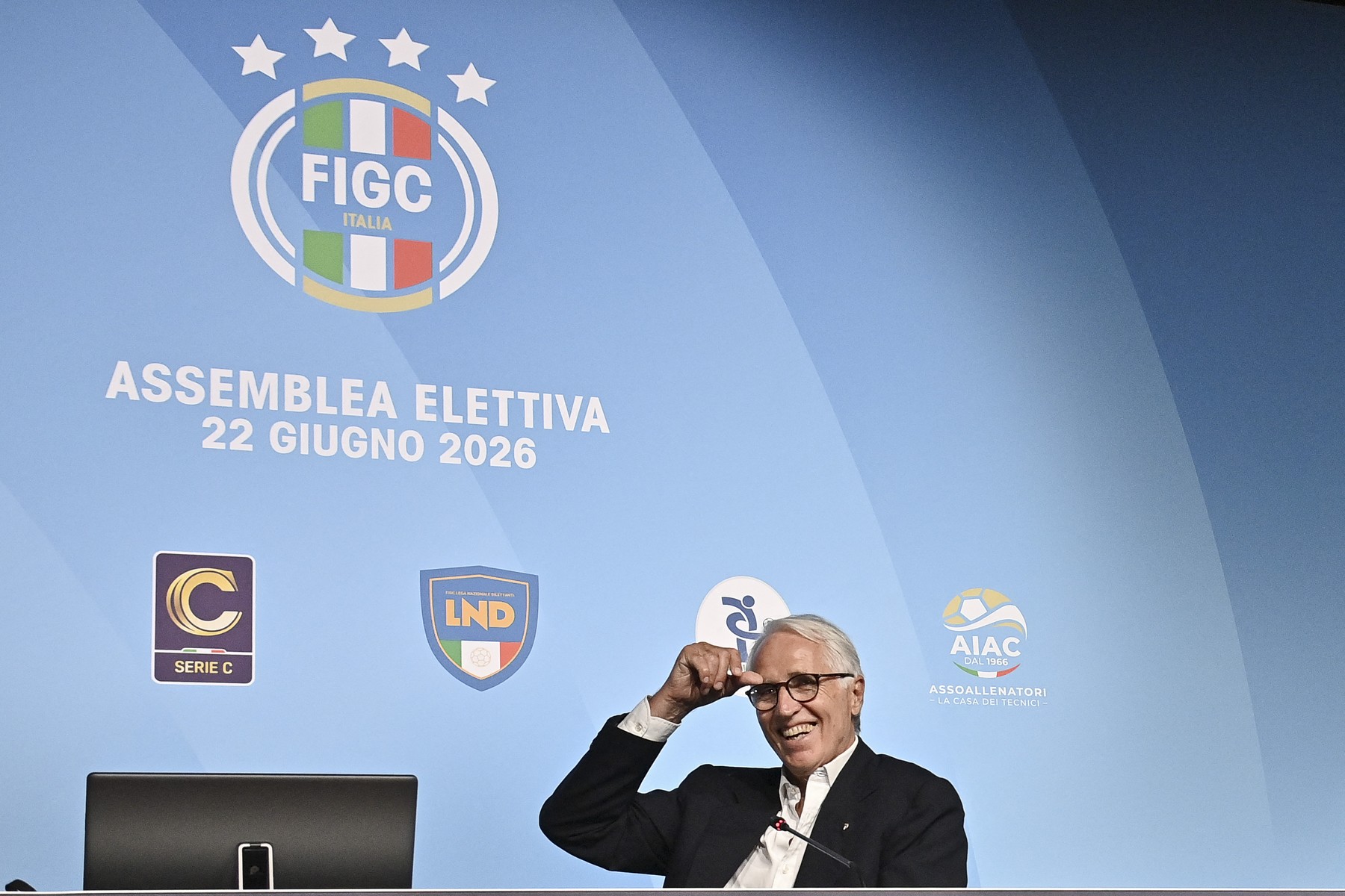A fost ales noul șef al fotbalului italian! A obținut 68% din voturi