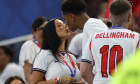 Jude Bellingham Kisses Ashlyn Castro After Englands Victory Against Croatia in The FIFA Worl Cup 2026