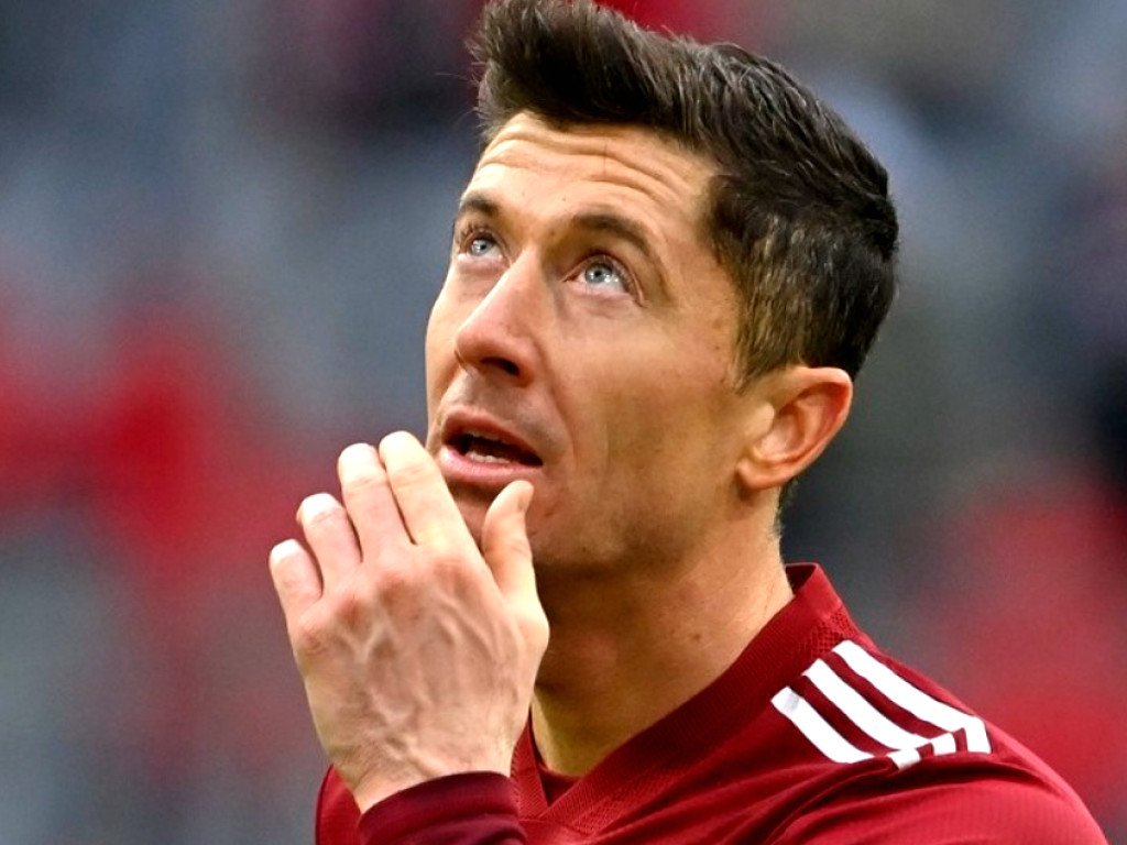 Nici Yamal, nici Mbappe! Robert Lewandowski l-a numit: ”E un jucător care te face să spui 'Wow!'”