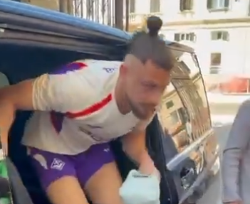 E gata! Primele imagini cu Radu Drăgușin la Fiorentina