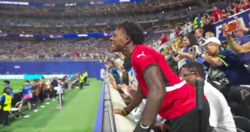 Imagini nevăzute la TV! Cum a încercat fanul lui Ronaldo să-l intimideze pe Messi la penalty-ul cu Egipt