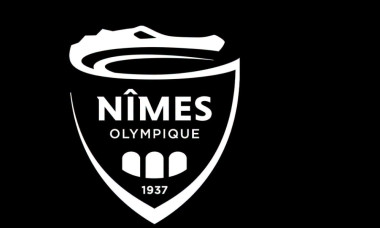 nîmes